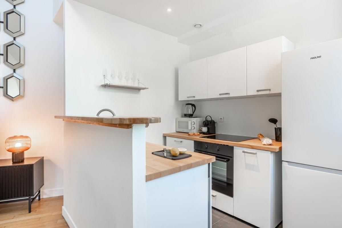 Amazing 3bedrooms Champs Elysees Ac Appartement