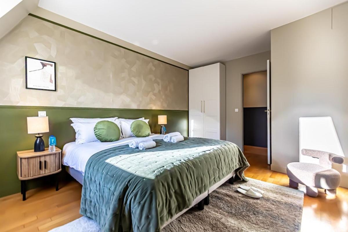 Amazing 3bedrooms Champs Elysees Ac Appartement